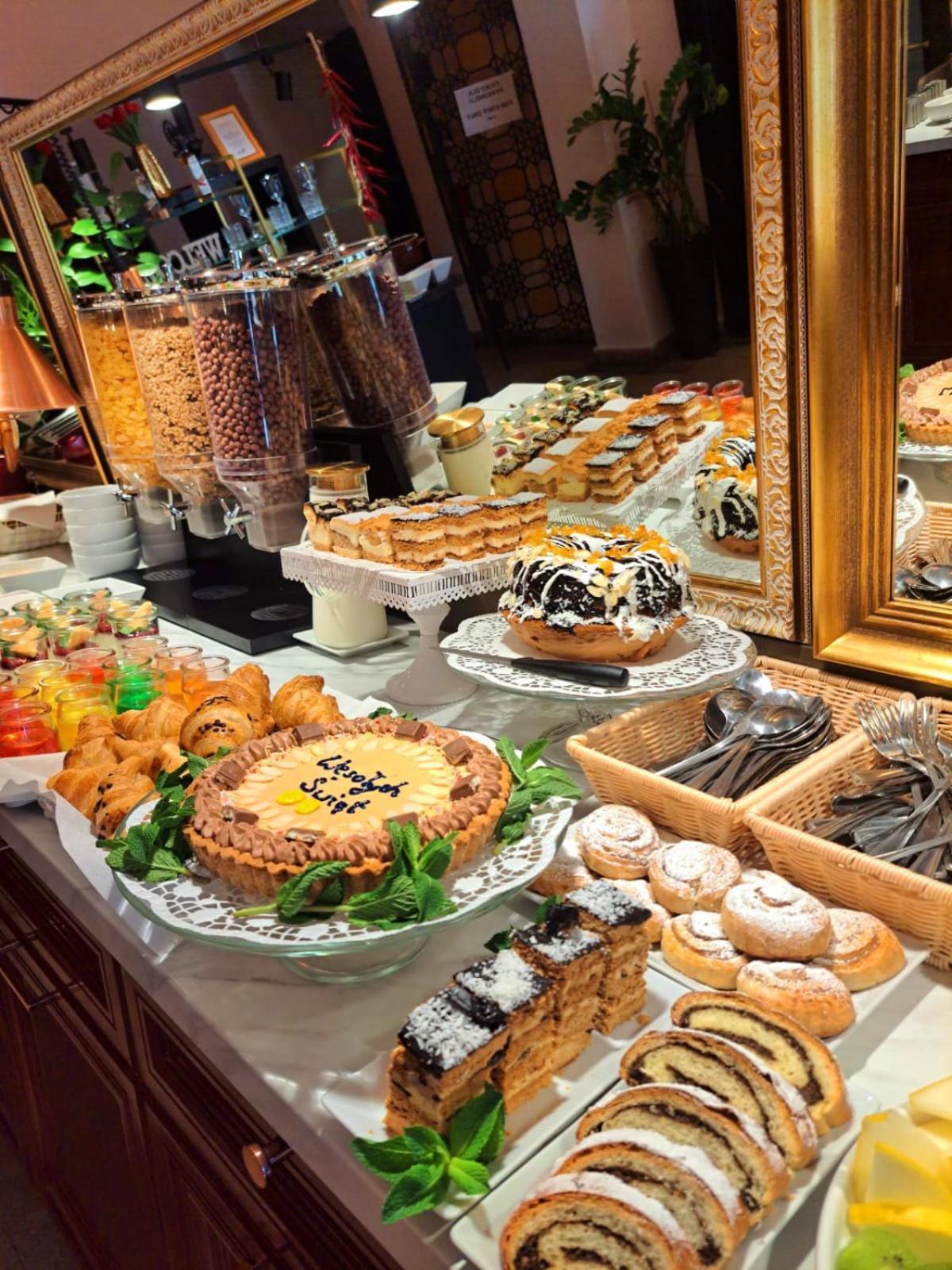 Hotel Pollera 3*